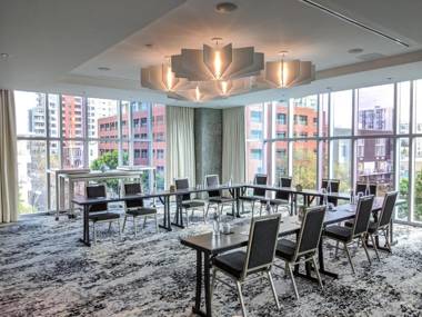 Carte Hotel San Diego Downtown Curio Collection By Hilton