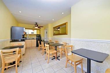 Infinity Hotel SF an Ascend Hotel Collection Member (ex.Americas Best Value Inn & Suites- Golden Ga