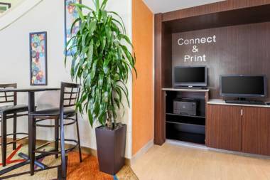 Fairfield Inn and Suites by Marriott San Jose Airport