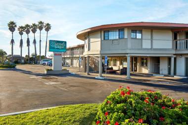 Sands by the Sea Motel