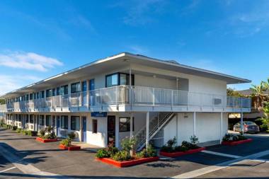 Motel 6-Santa Barbara CA - State Street