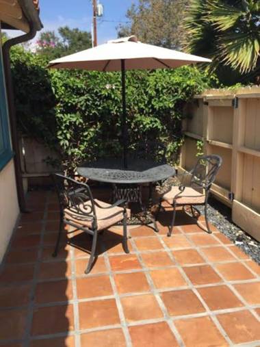 Castillo Inn at the Beach