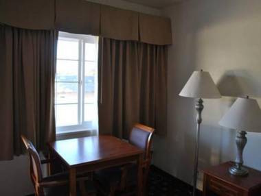 Town and Country Inn