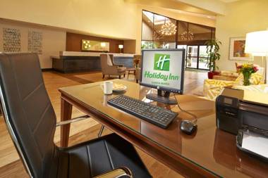 Holiday Inn Hotel & Suites Santa Maria an IHG Hotel