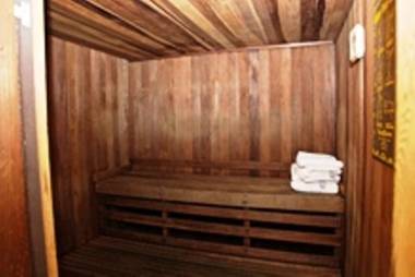 The Gateway Restaurant & Lodge