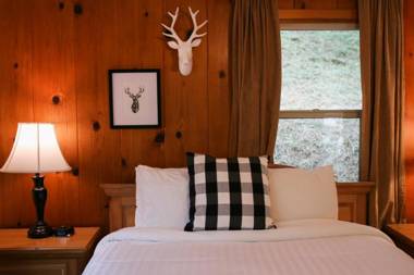 Buckeye Tree Lodge