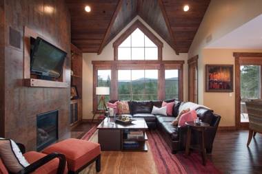 Luxury Village at Northstar Residence - Private Hot Tub! - Village Walk 7225