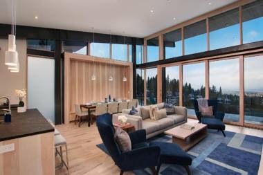 Luxury 4BD True Ski-In/Ski-Out Mid-Mountain Residence - Stellar Northstar