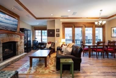 Luxury 2 BD in the Heart of the Village at Northstar! - Catamount 206