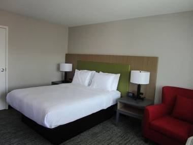 Country Inn & Suites by Radisson Vallejo Napa Valley CA