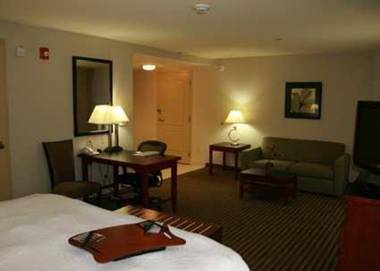 Hampton Inn Visalia