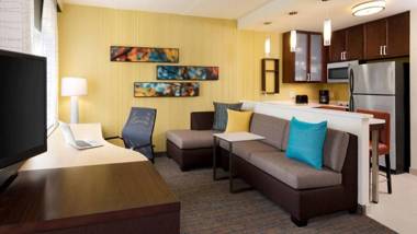 Residence Inn Visalia