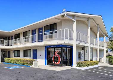 Motel 6-Walnut Creek CA