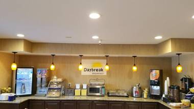 Days Inn by Wyndham Woodland