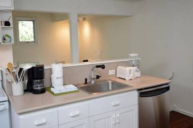 Old Hundred Unit 102