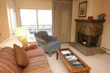 Aspen Townhouse East Unit 7