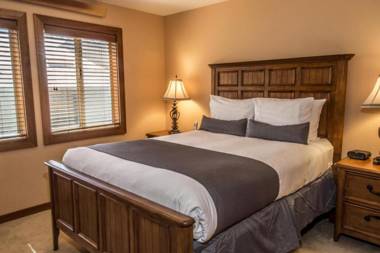 Silverglo Condominiums Unit 209