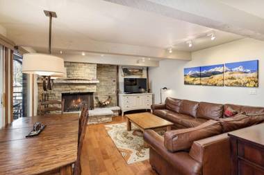 Chateau Roaring Fork Unit 38