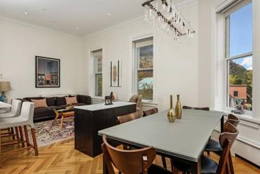 Independence Square Unit 203