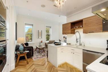 Independence Square Unit 203