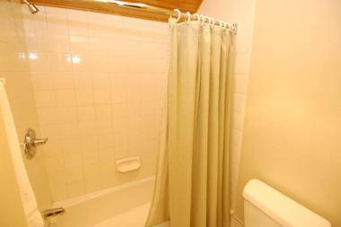 Independence Square Unit 210