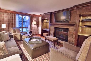 Aspen St. Regis 3 Bedroom Residence Club Condo Walk to Lifts