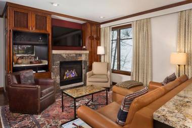 Aspen CO Ritz-Carlton 2 Bedroom Residence Club Condo 5-Star Ski-in Ski-out