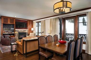 Aspen CO Ritz-Carlton 2 Bedroom Residence Club Condo 5-Star Ski-in Ski-out