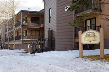 700 Monarch Unit 205