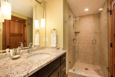 Fasching Haus Unit 9