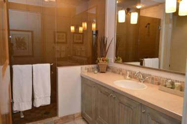 Obermeyer Place Unit 102 Park