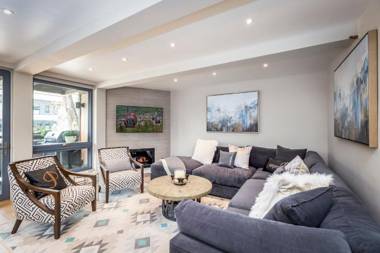 Luxurious 2 BR - Mountain Views - Aspen Core