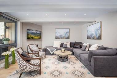 Luxurious 2 BR - Mountain Views - Aspen Core