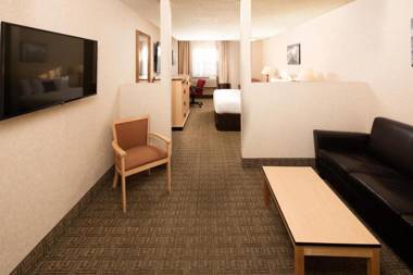 SYLO Hotel Denver Airport a Ramada by Wyndham