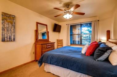 River Mountain Lodge