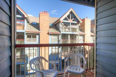 River Mountain Lodge W318