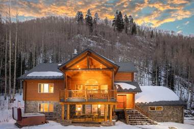 Aspen Meadow Lodge