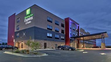 Holiday Inn Express & Suites Broomfield an IHG Hotel