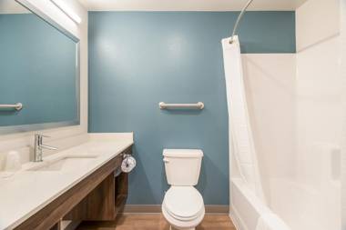 WoodSpring Suites Broomfield-Westminster