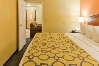 Baymont by Wyndham Garden of the Gods Colorado Springs