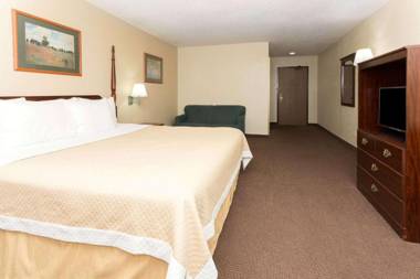 Days Inn by Wyndham Colorado Springs Airport