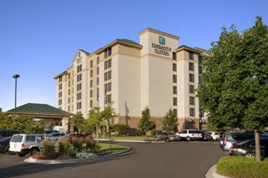 Embassy Suites Denver - International Airport