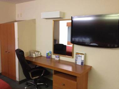 Microtel Inn and Suites DIA