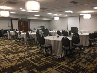 Radisson Hotel Denver Central