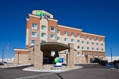 Holiday Inn Express and Suites Denver East Peoria Street an IHG Hotel