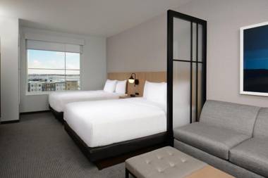 Hyatt Place Pena Station/Denver Airport