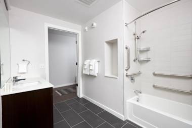 Sonder at University Park