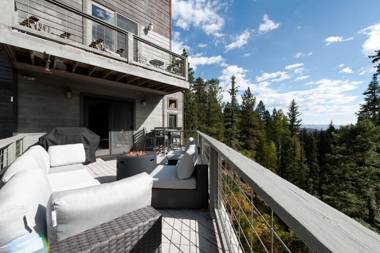 1601 Lake Purgatory Drive