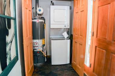 Rocky Mountain Retreat 1B by Rocky Mountain Resorts