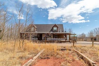 A Private and Relaxing Home Nestled in an Aspen Grove - Heart of the Aspens